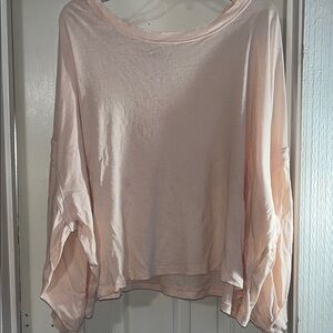 Free People Light Pink Long Sleeve Top. Large. Loose fit. Super cute!
